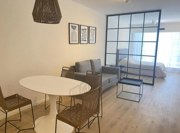 Alquiler Departamento Monoambiente de 49m² Amoblado en Nuñez 1