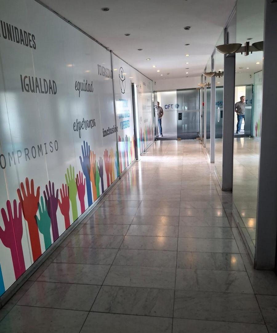 Foto de Alquiler Oficina de 600m² en Torre Olivetti - Retiro, imagen 2