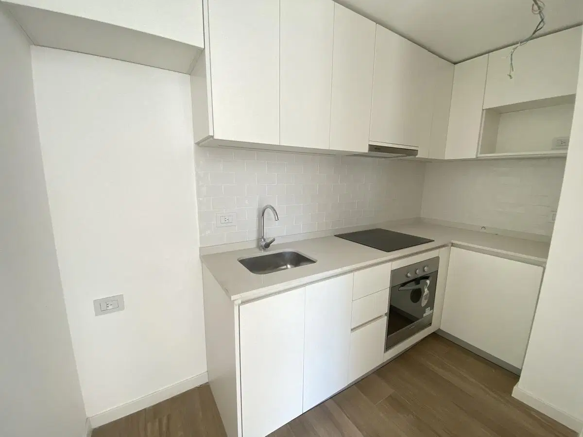 Venta Departamento Monoambiente Divisible con Terraza Propia en Almagro 8