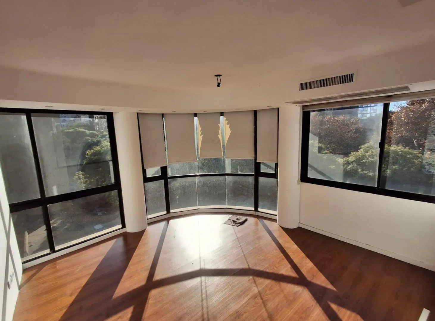 Venta Oficina de 154m² en Retiro 5