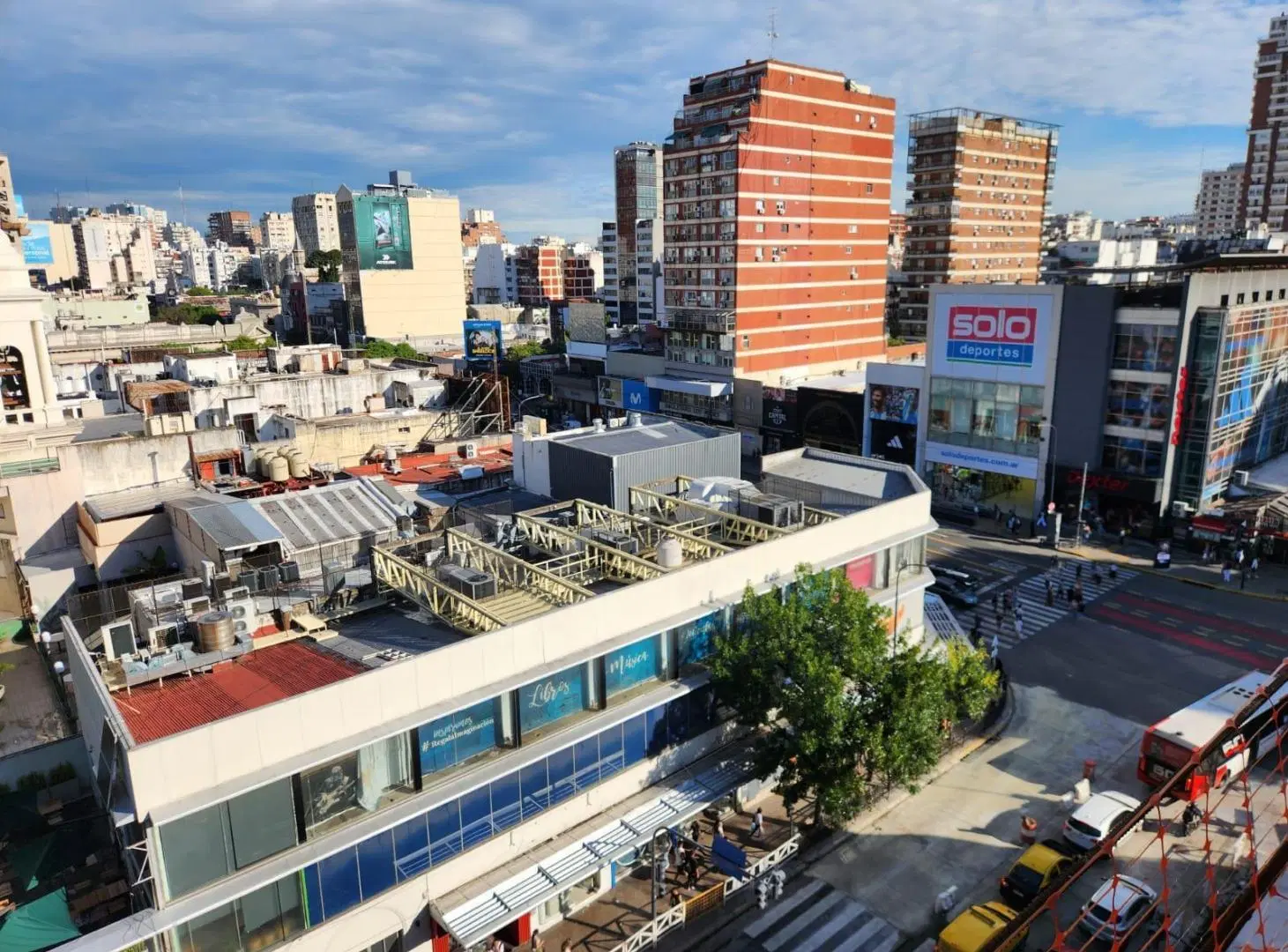 Weik Plaza 5