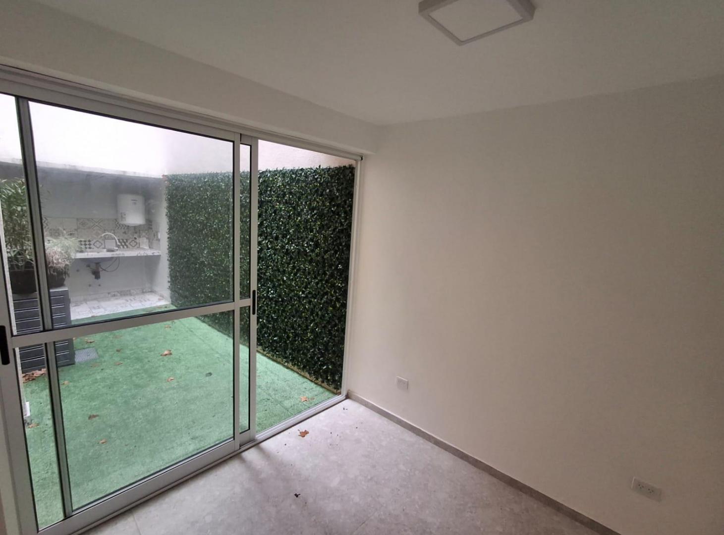 Foto de Venta Luminoso PH 3 Ambientes con Patios en Palermo, imagen 1
