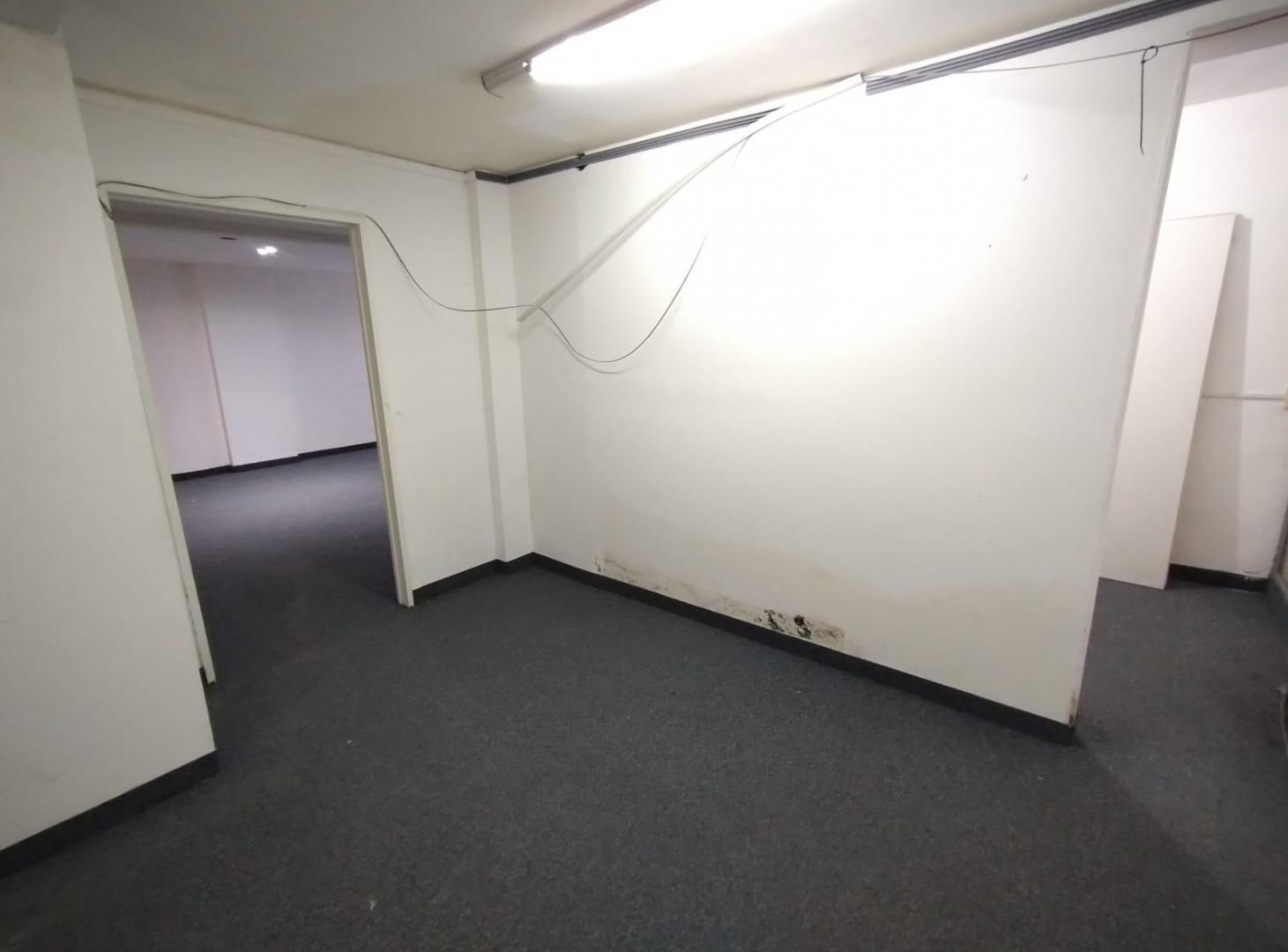 Foto de Venta Oficina Apto Vivienda en Balvanera, imagen 4