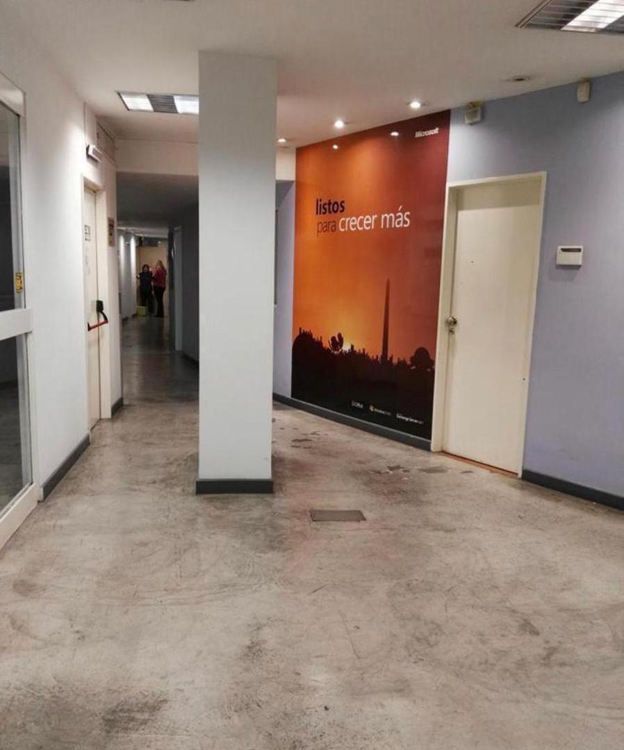 Foto de Oportunidad Venta Oficina de 455m² en Monserrat, imagen 2