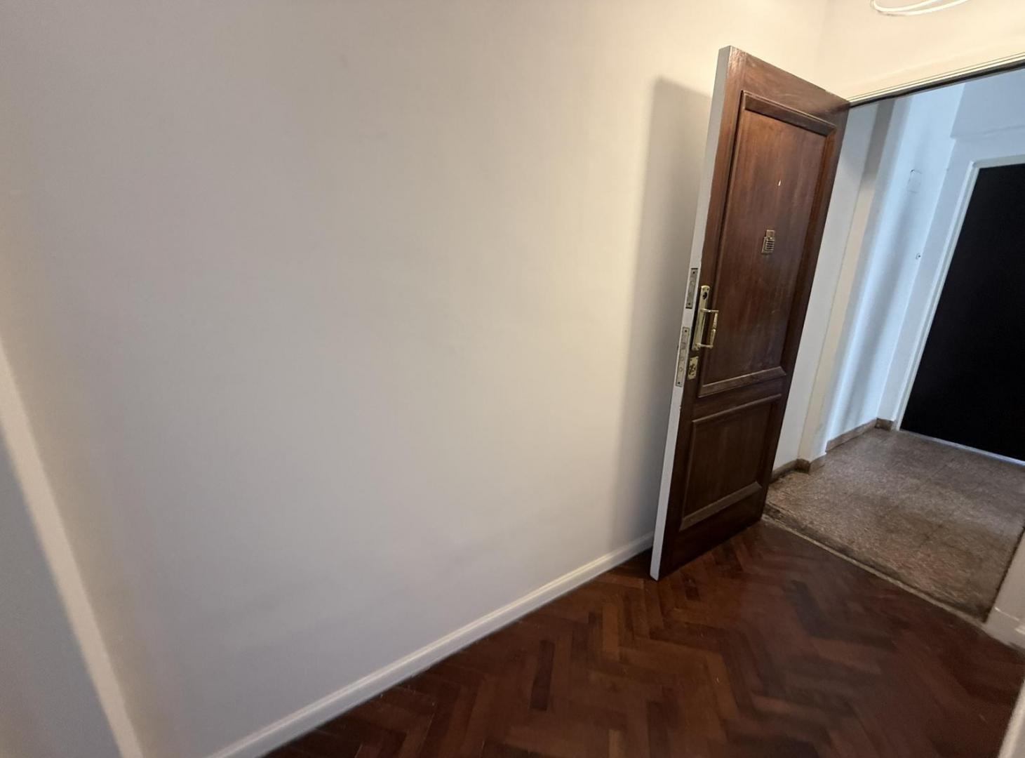 Foto de Venta Departamento 2 Ambientes esq. Av Libertador - Palermo, imagen 2