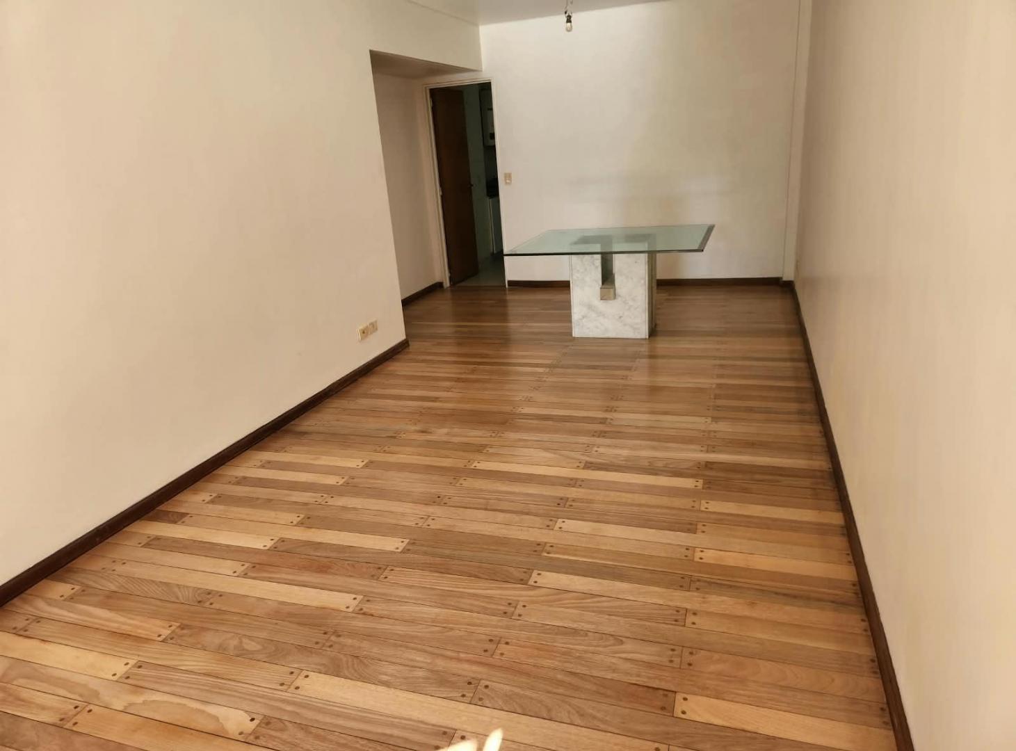Foto de Departamento 4 Ambientes con Dependencia y Cochera en Palermo, imagen 2