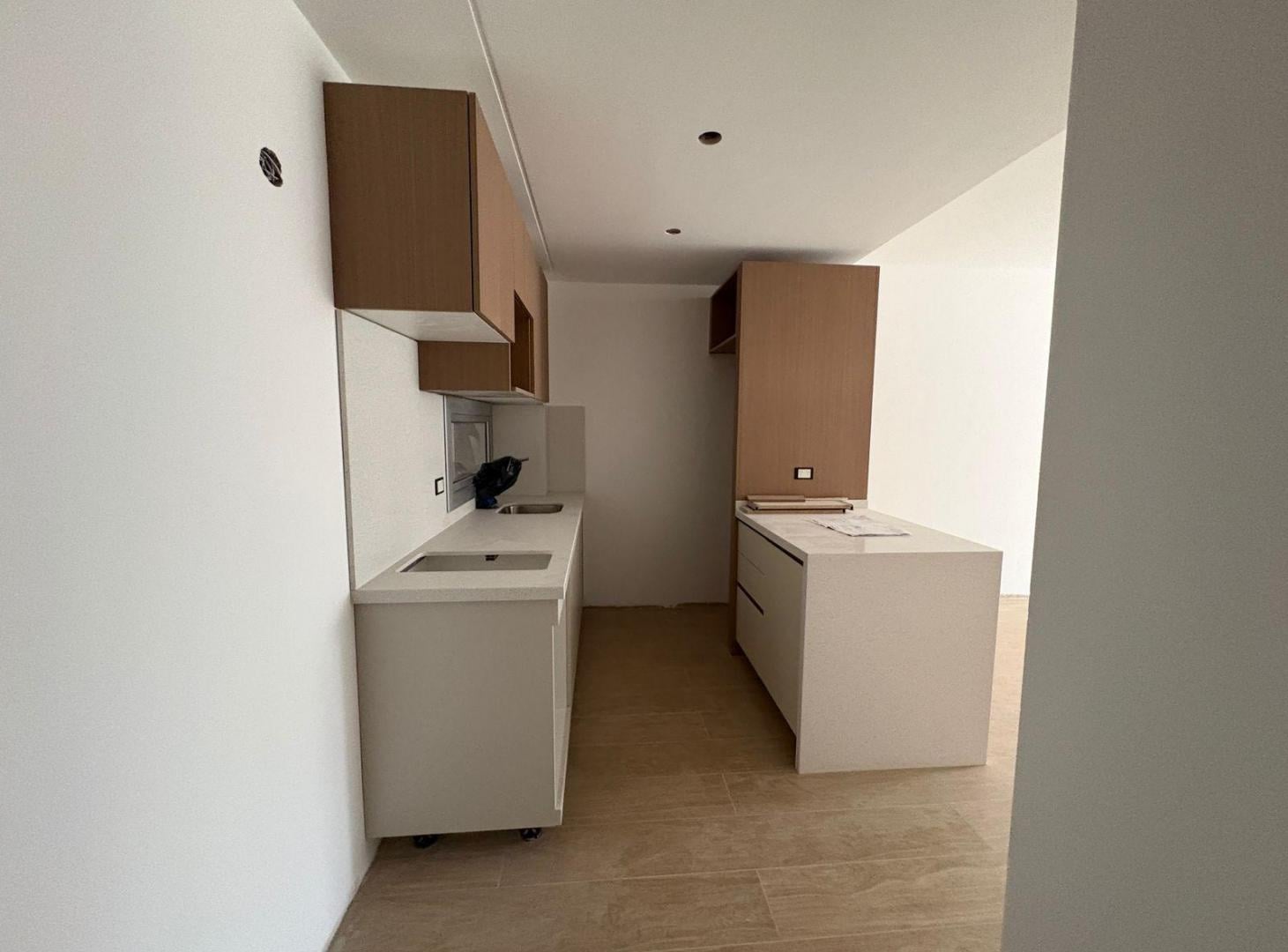 Foto de Venta Departamento 3 Ambientes con 2 Dormitorios en Suite, Cochera, imagen 3