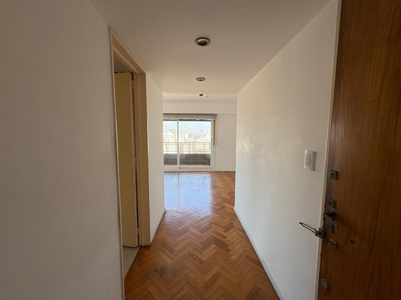 Foto de Venta Departamento 3 Ambientes con Vista Panorámica en Colegiales, imagen 2