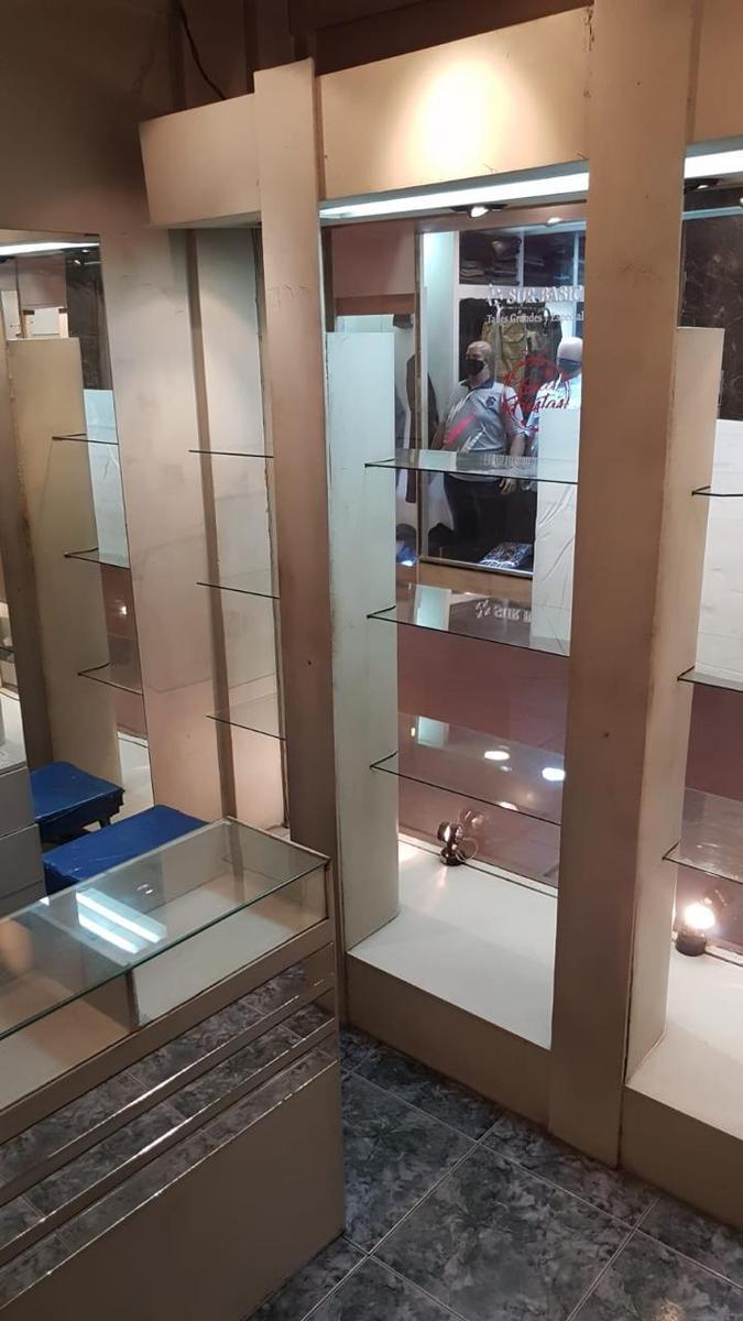 Foto de VENTA LOCAL GALERIA GRAN RIVADAVIA RAMOS MEJIA, imagen 5