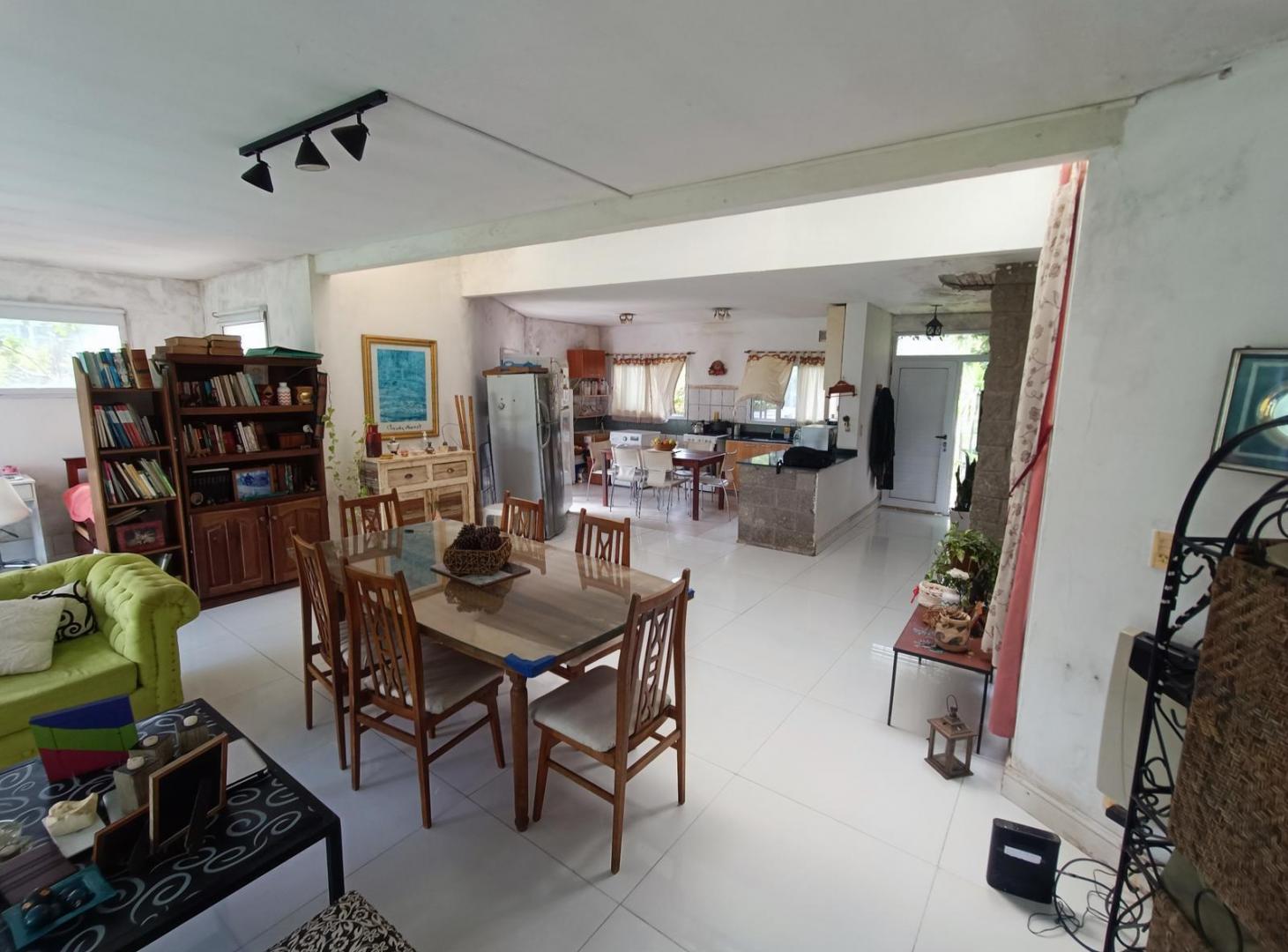 Casa en venta, 1 dormitorios en Countries/B.Cerrado (Tigre) - Santa Catalina, oportunidad