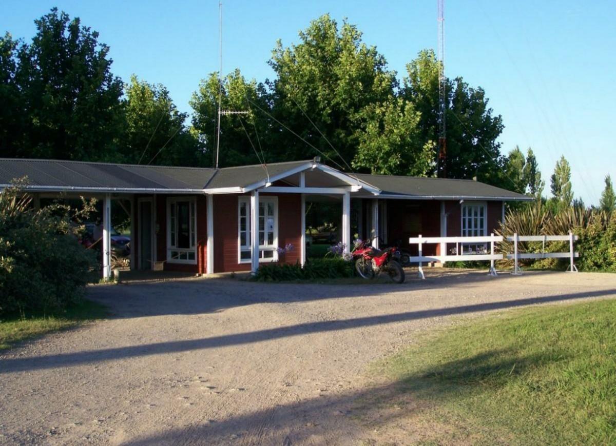 Venta en Estancia El Aduar Club de Chacras 2 has Bosque y llano, con mejoras