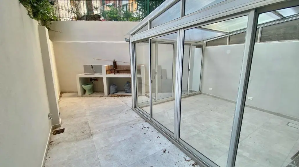 PH en venta, 1 dormitorios en Colegiales, oportunidad, escritura inmediata, con parrilla 2