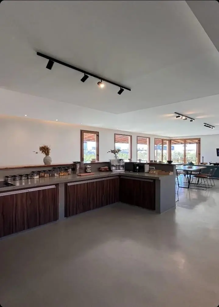 Casa en venta 4 dormitorios con pileta, parrilla y amenities. Área 6, San Sebastián, Zelaya, Pilar. 2