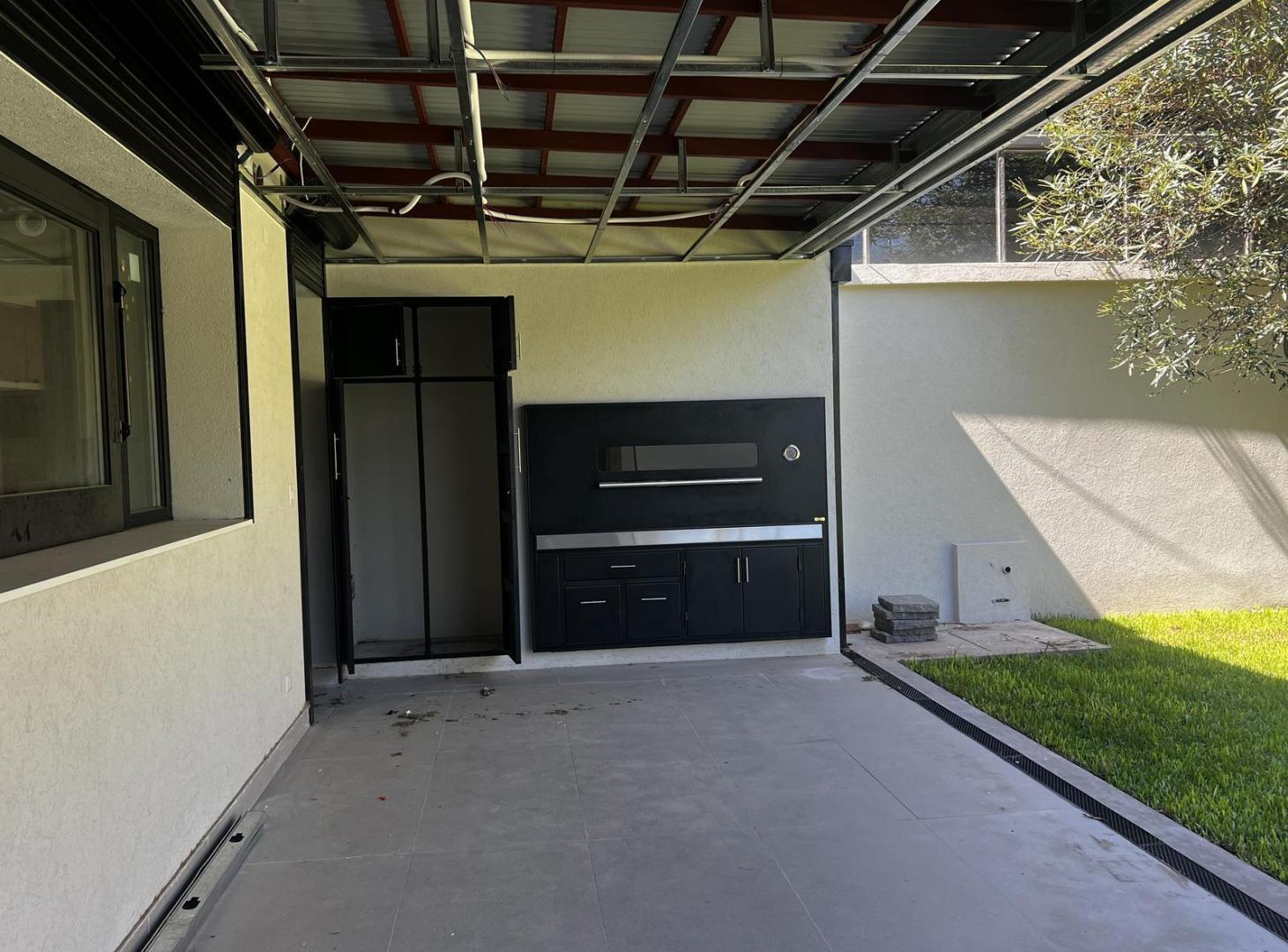 Foto de Casa en venta, 3 dormitorios en Mart.-Libert./Rio, a estrenar, con, imagen 3