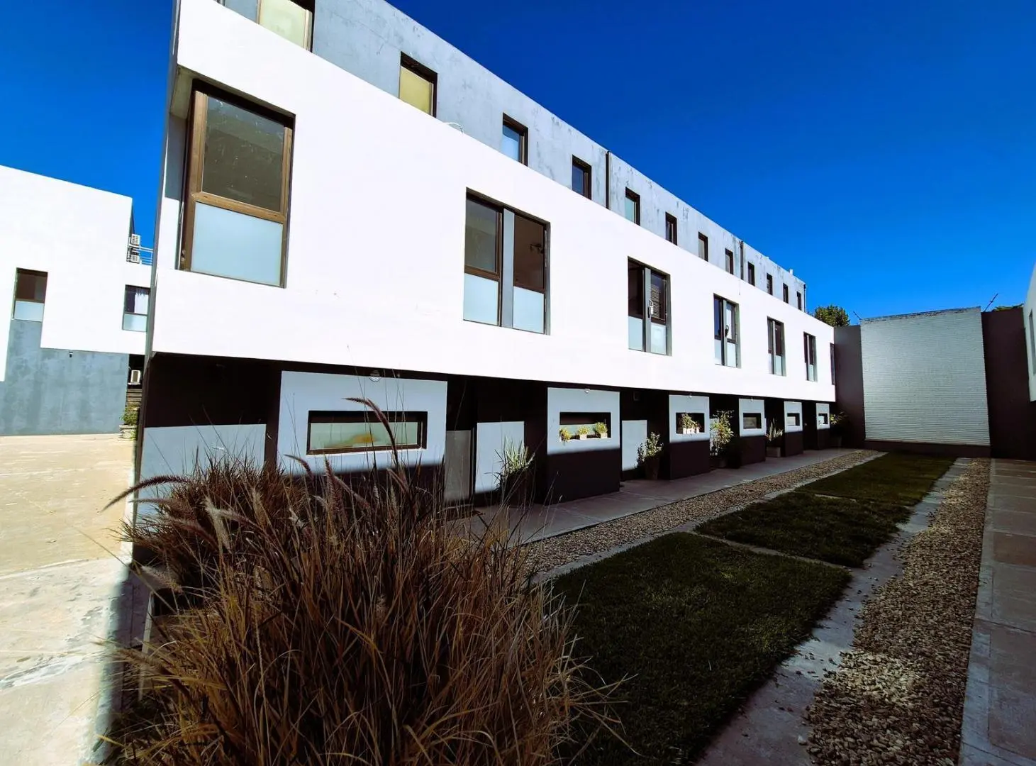 Casa en venta, 3 dormitorios en Olivos, con cochera 5