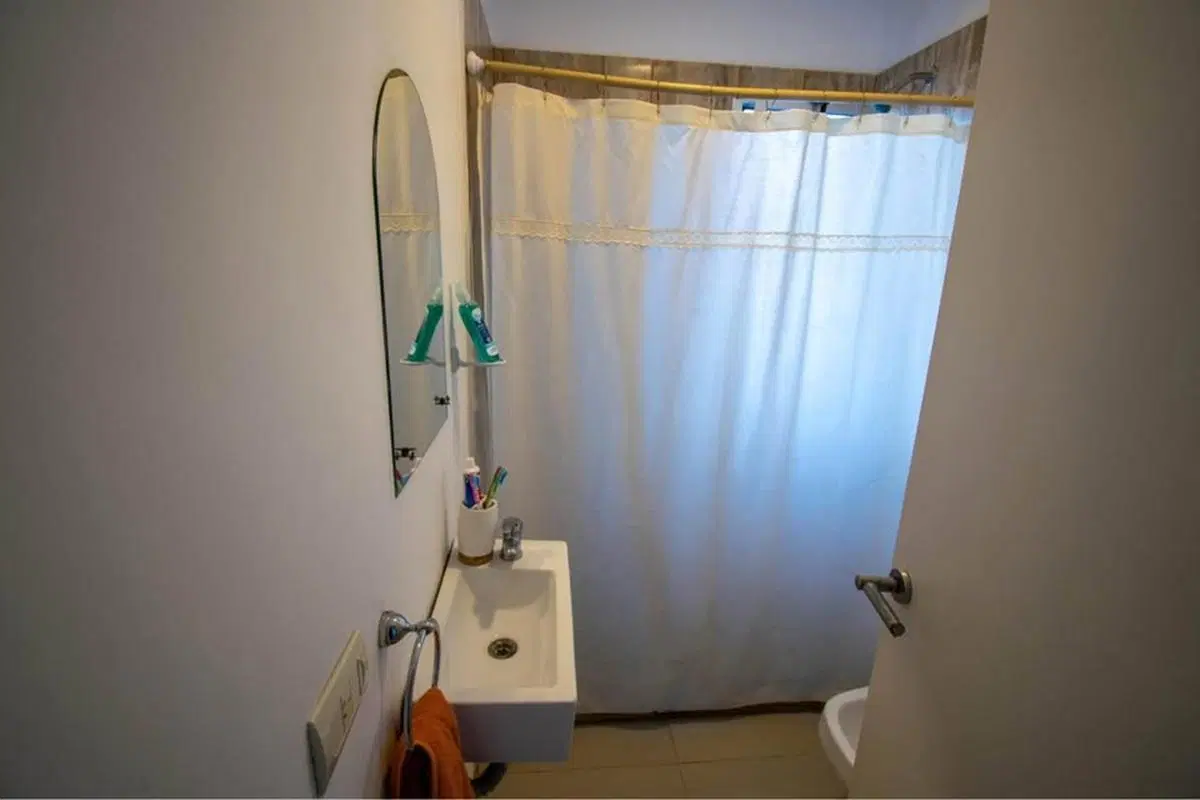 Departamento en venta, 2 ambientes en Villa Morra I, oportunidad, apto crédito 5