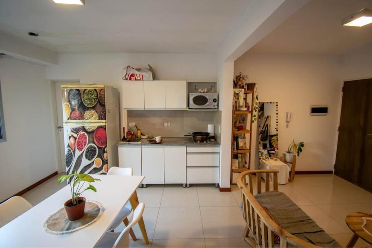 Departamento en venta, 2 ambientes en Villa Morra I, oportunidad, apto crédito