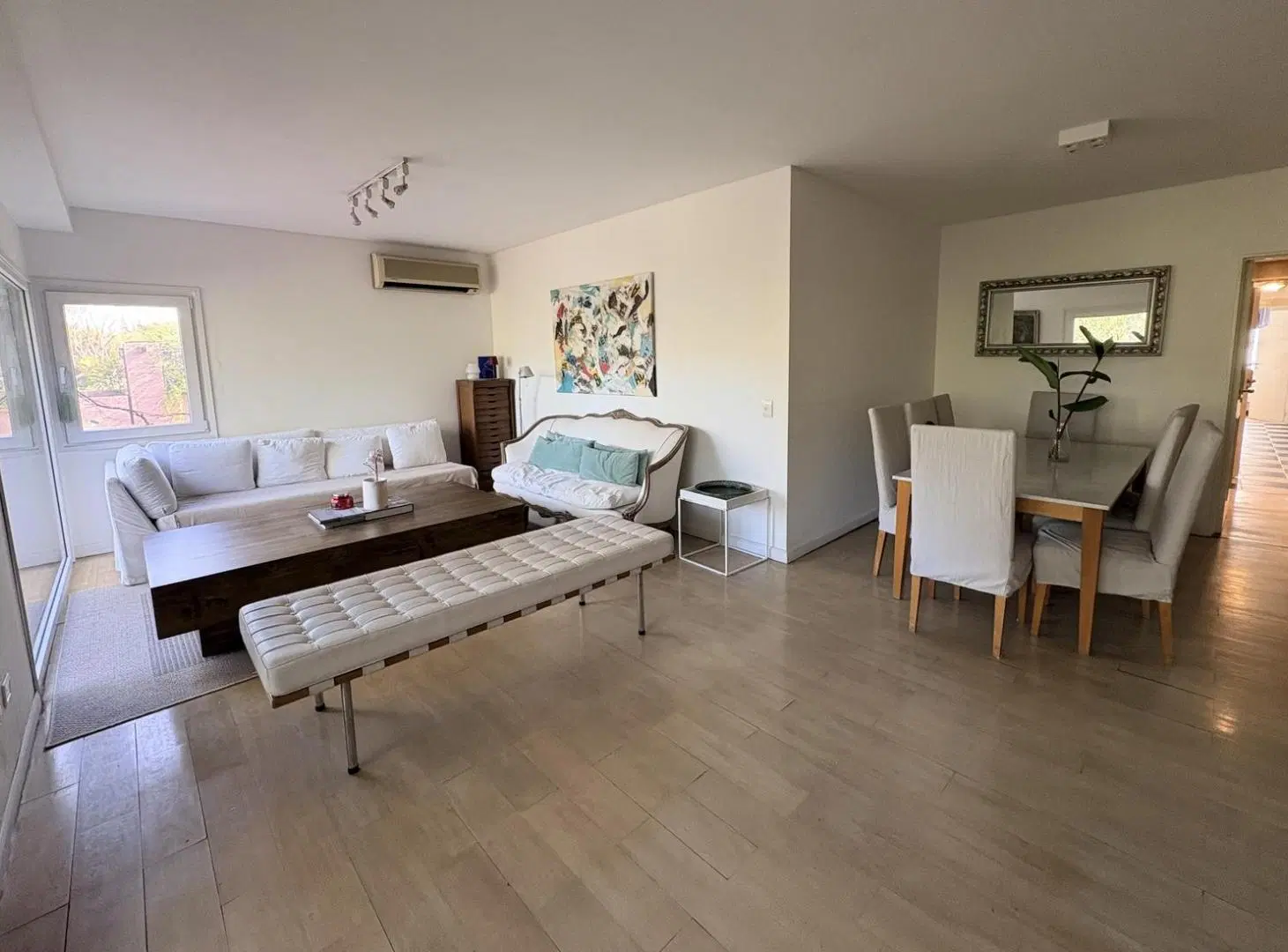 Departamento 4 ambientes + dependencia en Village Las Lomas 2