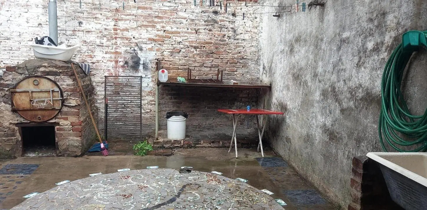 Casa en venta, 2 dormitorios en Claypole, oportunidad 5