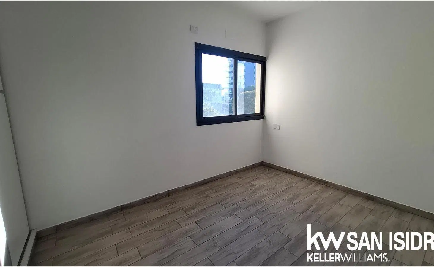 Departamento de 2 ambientes a Estrenar!, Con Parrilla y Balcon al frente!! 5