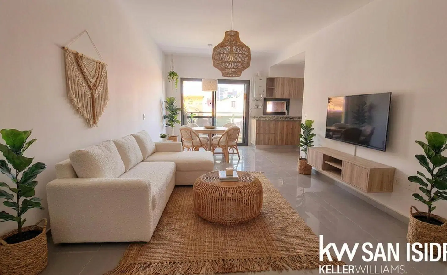 Departamento de 2 ambientes a Estrenar!, Con Parrilla y Balcon al frente!! 4