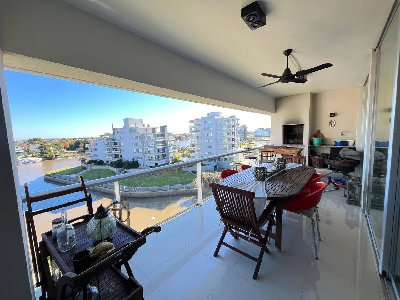 Departamento en alquiler, 2 ambientes en Marinas del Canal, con vista al río y parrilla 3