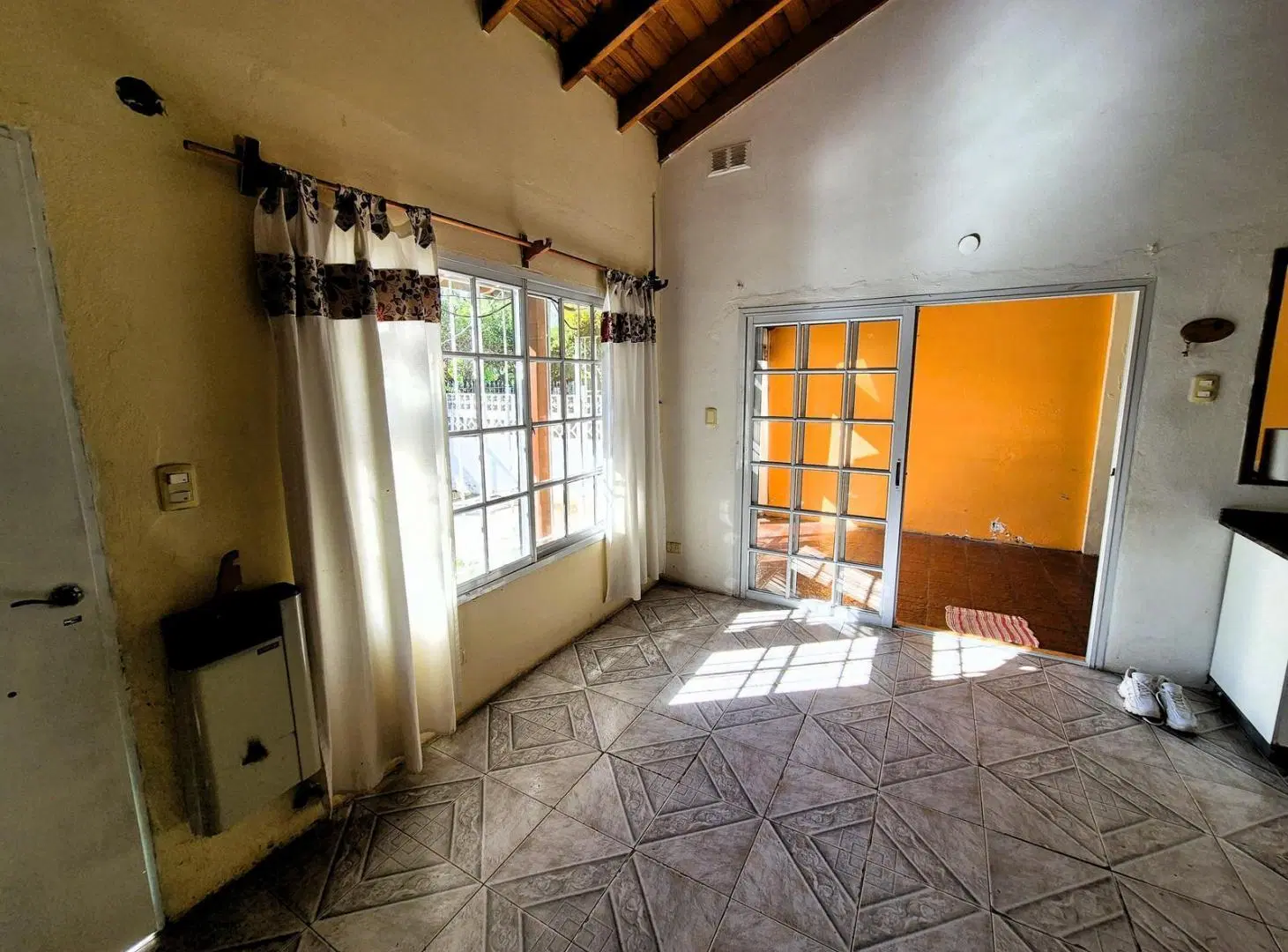Casa en venta con 2 dormitorios en Villa de Mayo 5