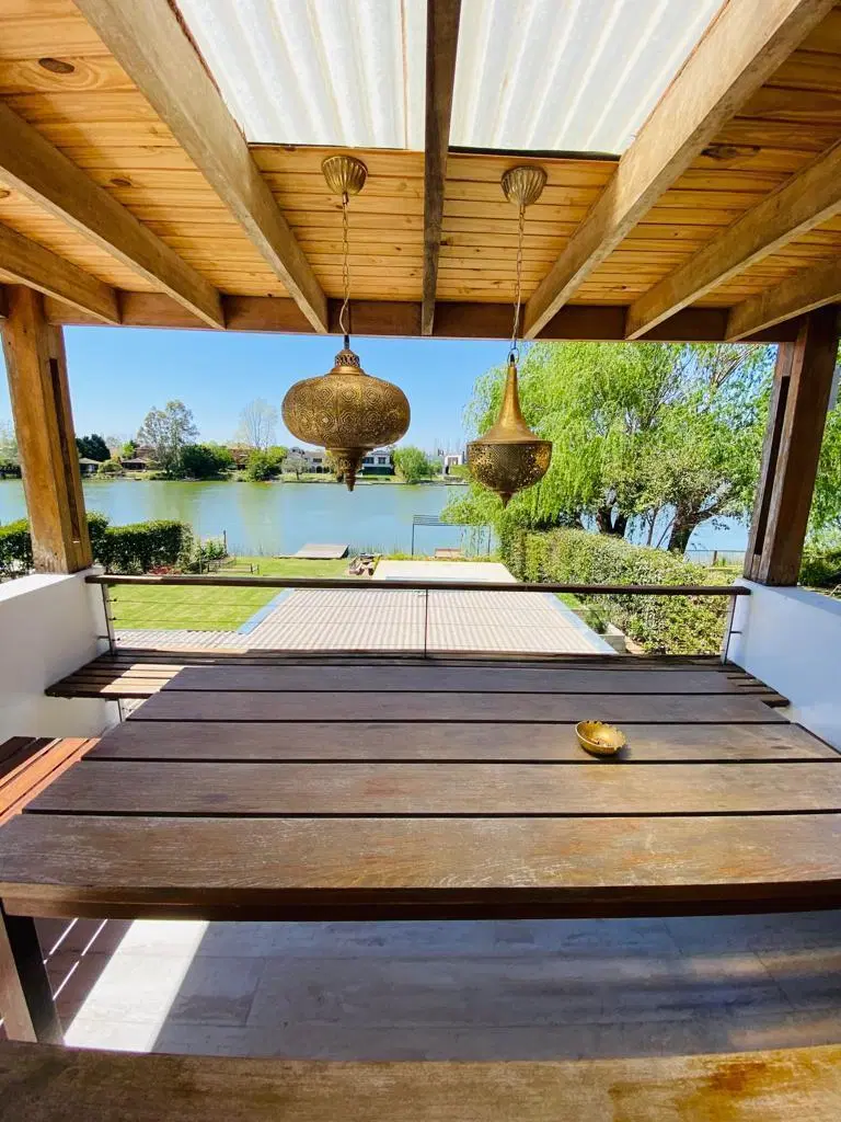 Casa en alquiler temporario, 4 dormitorios en Tigre - Santa Barbara 5