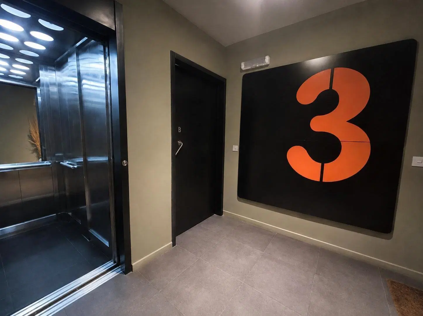 Departamento en venta - 2 amb. con balcón, parrilla y cochera 5