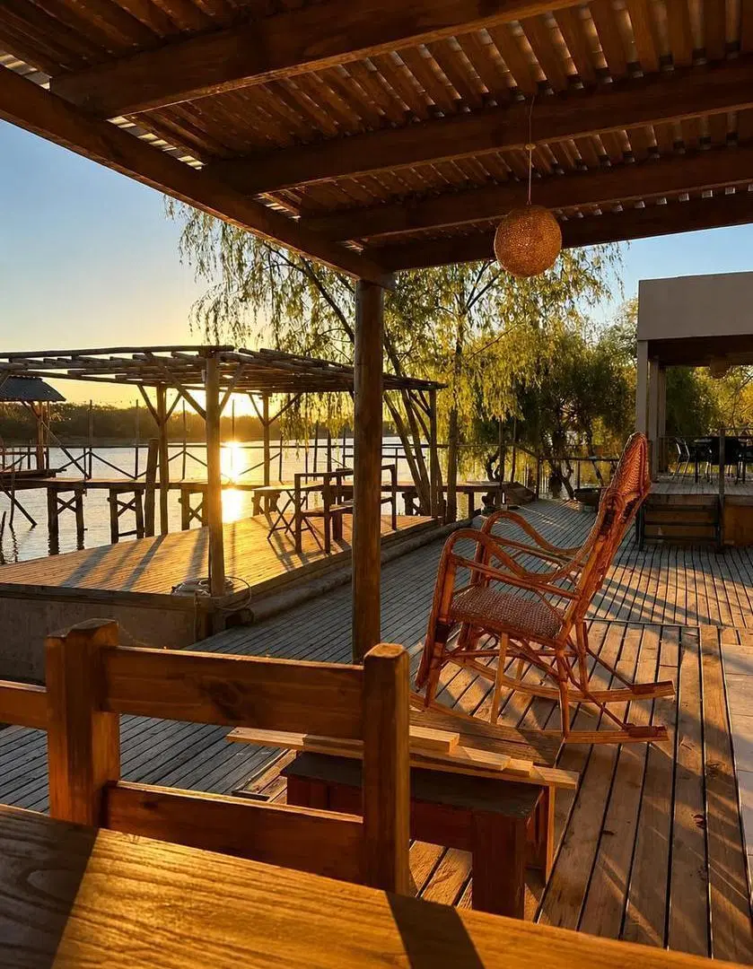 Casa en venta, 4 dormitorios en San Antonio, oportunidad, con muelle 4