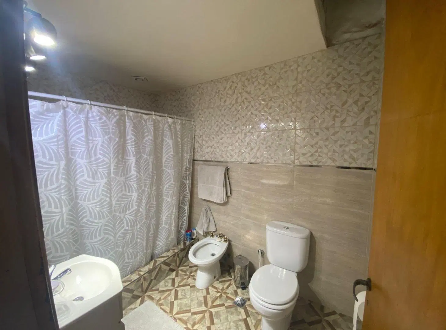 Casa en venta, 3 dormitorios en Beccar 3