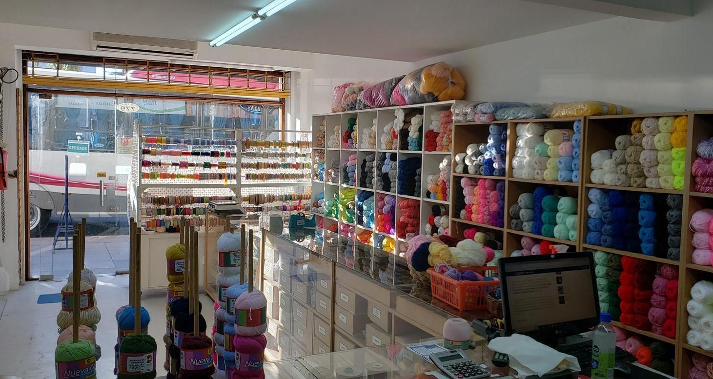 Foto de Local en alquiler de 52 m² en Don Torcuato, imagen 1