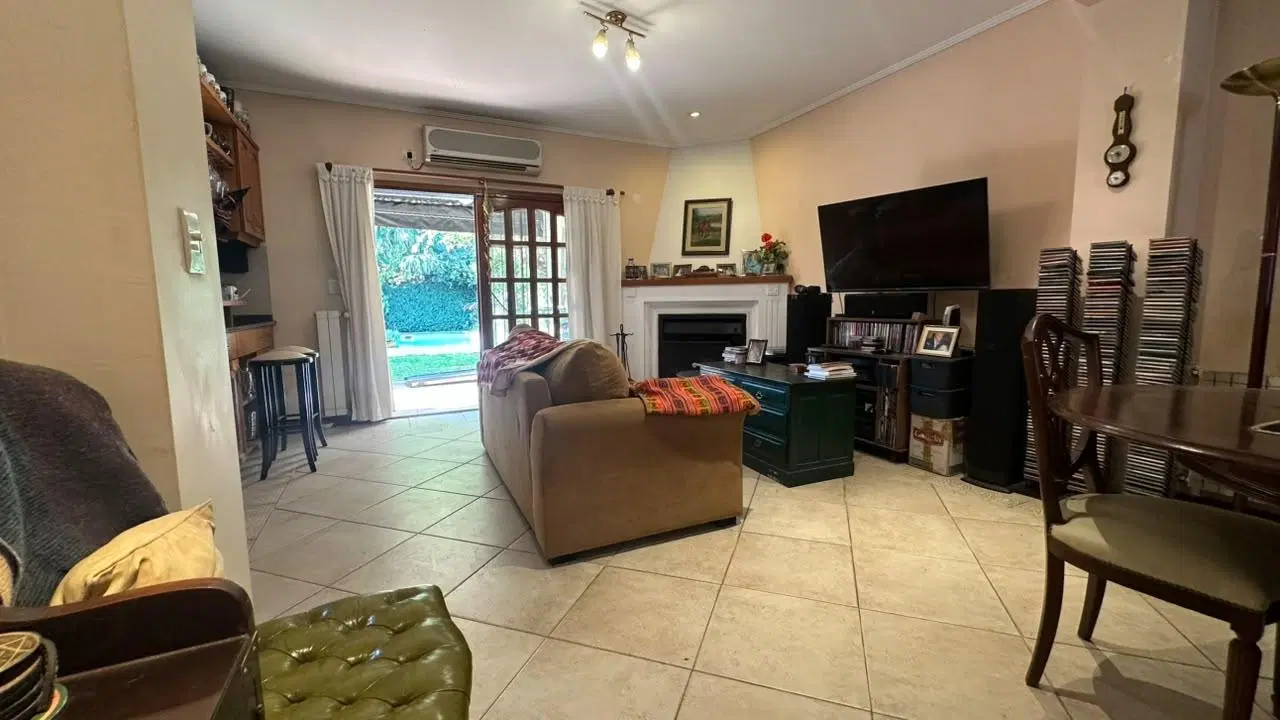 Casa en Olivos-Maipu/Uzal 2