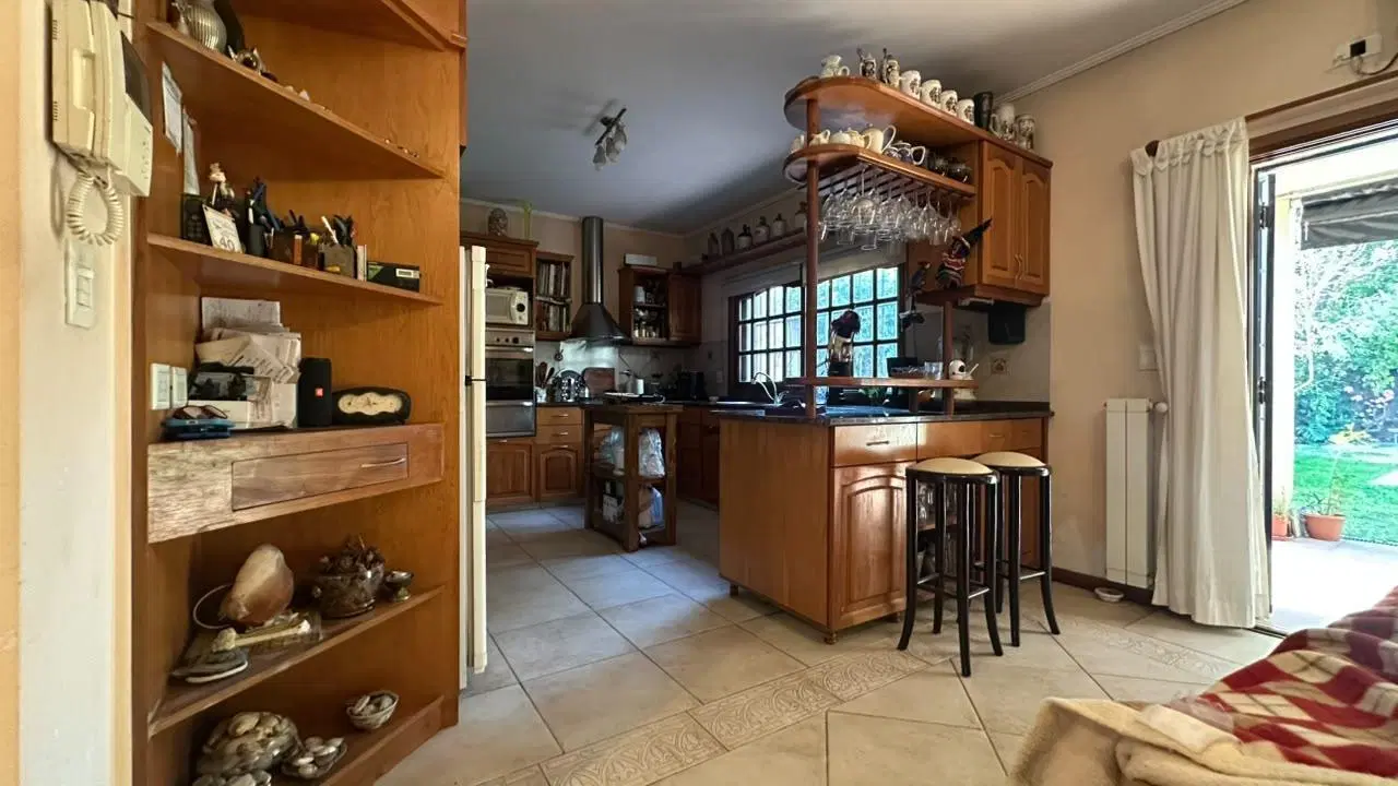 Casa en Olivos-Maipu/Uzal 5