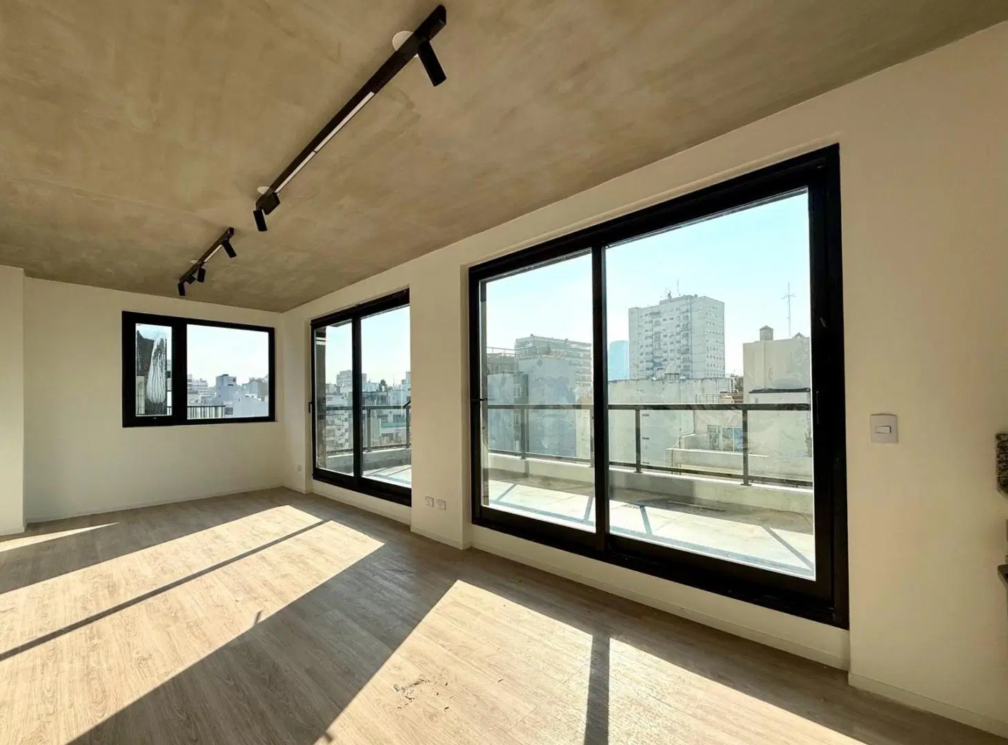 Departamento en venta, 2 ambientes en Colegiales, a estrenar, financiación 2
