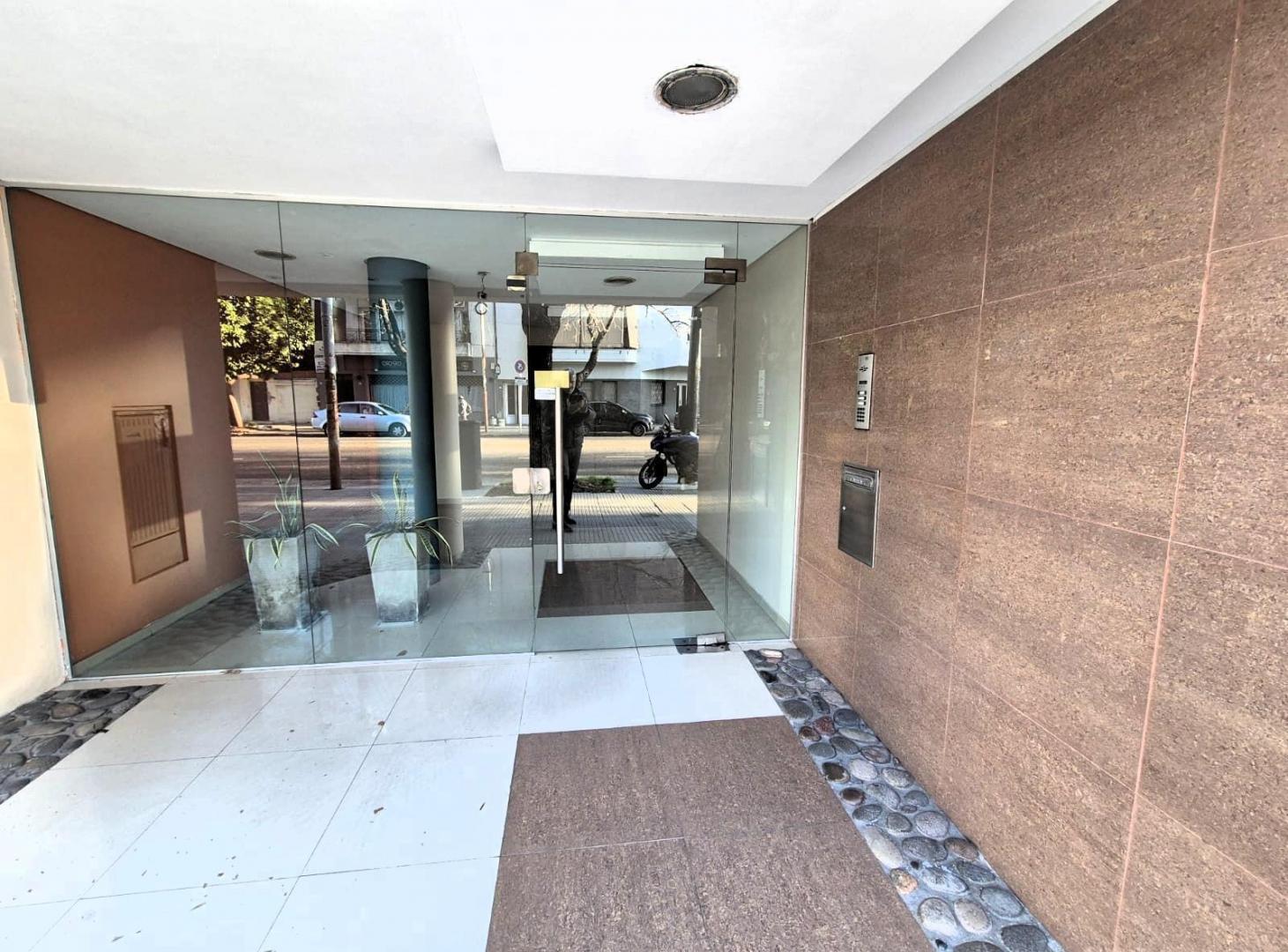 Foto de Departamento en alquiler, 2 ambientes en Villa Pueyrredon, oportunidad, imagen 3