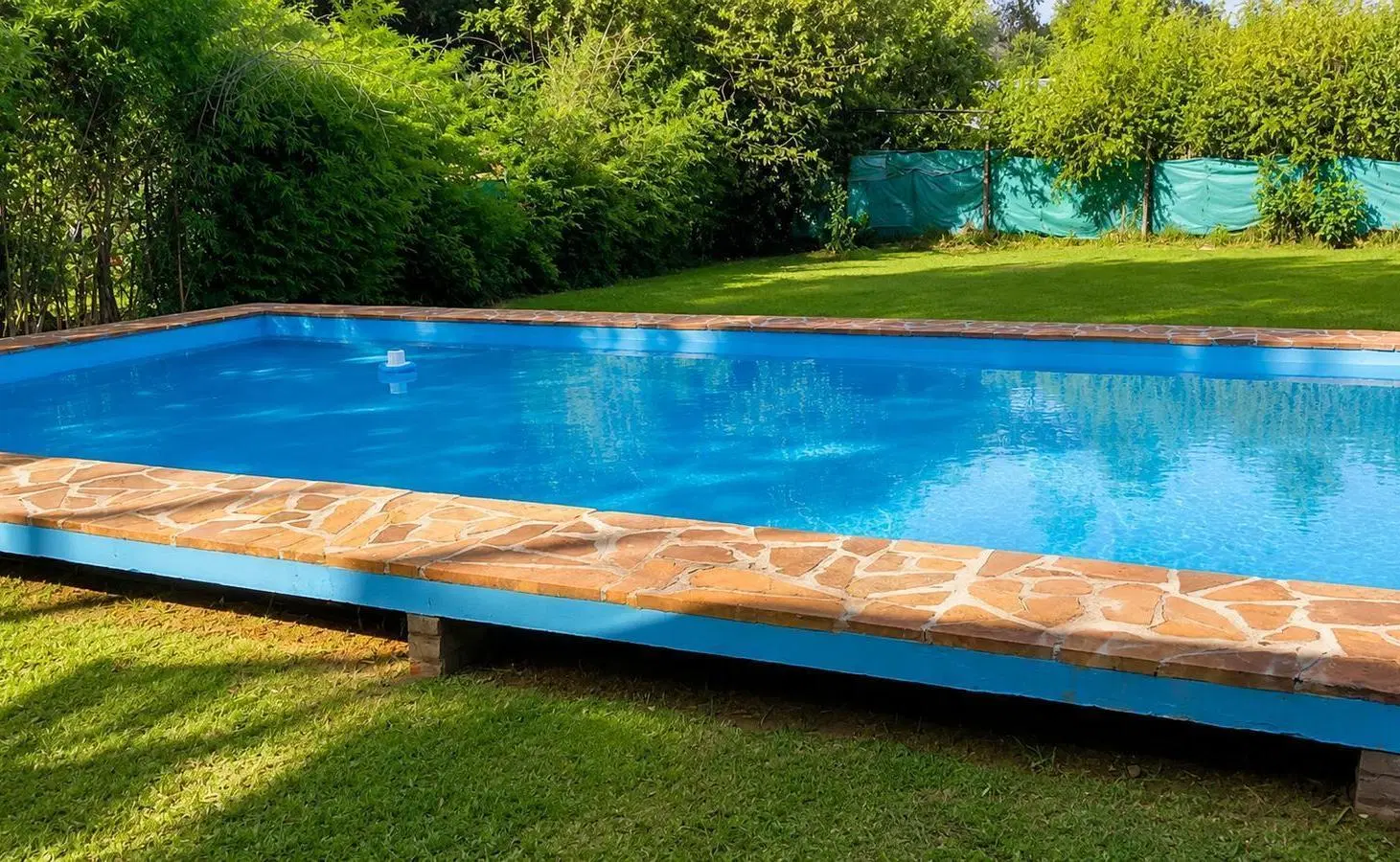 CASA QUINTA SOBRE TRES LOTES | 2.250 m² DE TERRENO | PILETA | LA LONJA, PILAR 4