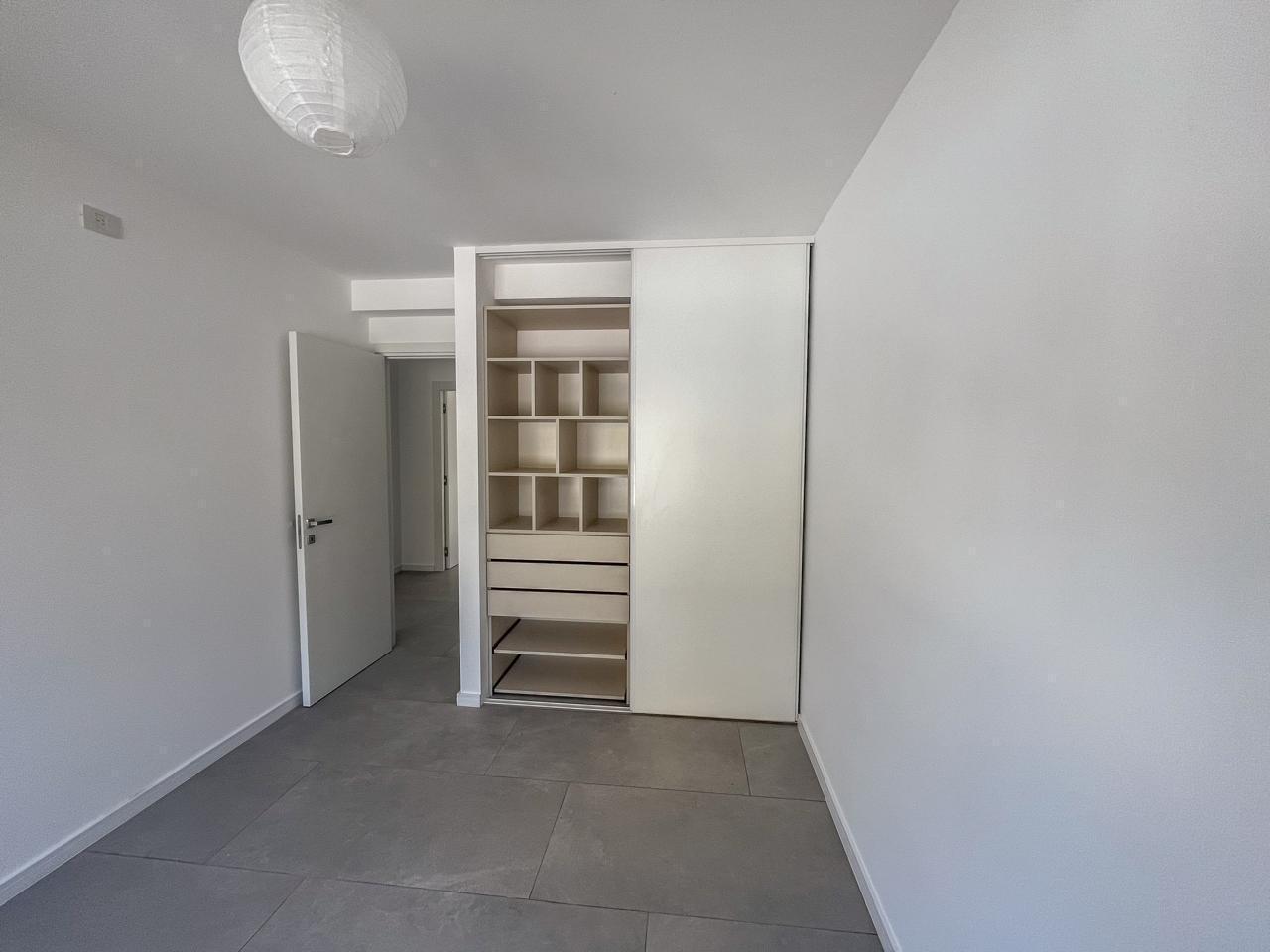 Foto de Casa en alquiler, 4 dormitorios en Las Lomas de San Isidro, con parrilla, imagen 2