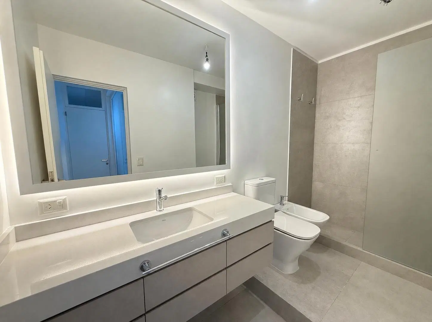 Venta de Dúplex de 2 dormitorios con Patio, Cochera y Pileta en Recoleta 8