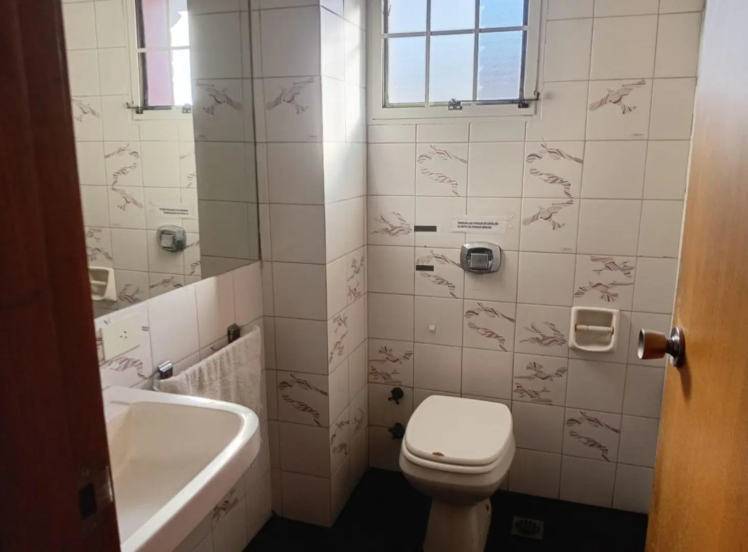 Venta oficina equipada 500m2 con 10 cocheras acceso por Av Corrientes y Florida Capital Federal 5