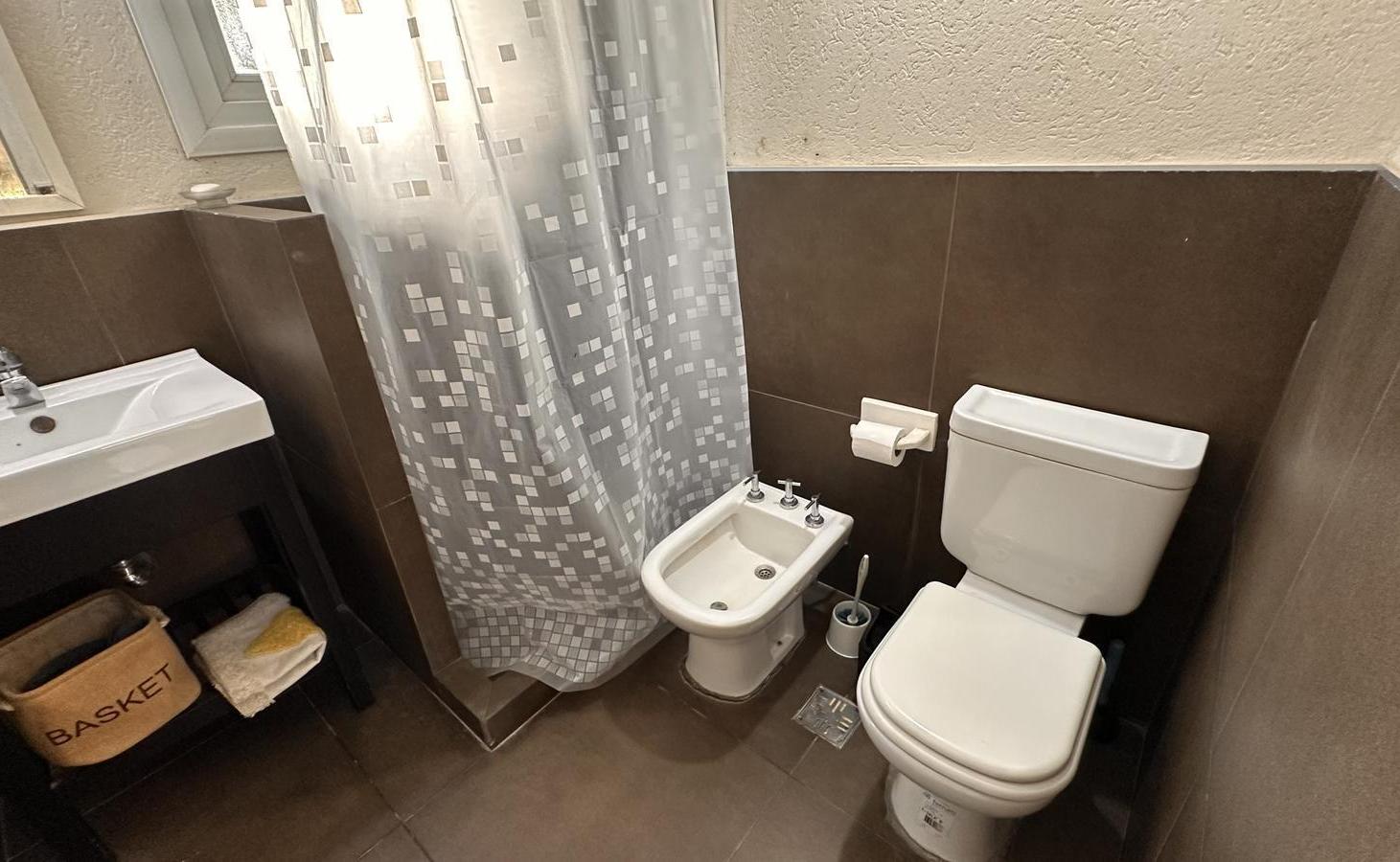 Foto de Casa en venta, 3 dormitorios en Costa Esmeralda, oportunidad, con pileta, imagen 2