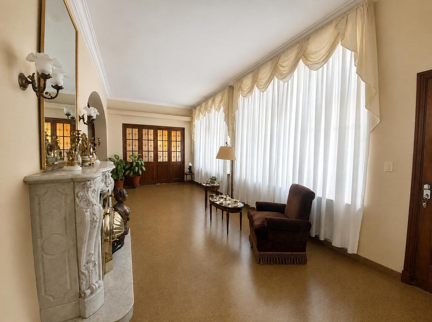 Foto de Venta Casa 6 ambientes 250m cub doble lote Belrano R, imagen 2