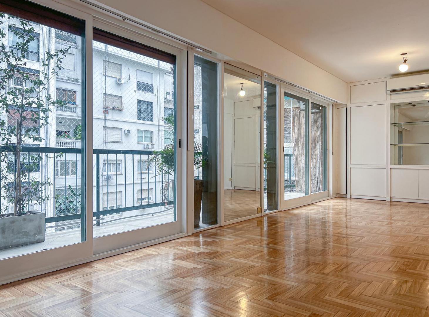 Foto de Departamento Alquiler de 3 dorm - Cochera - Palermo Chico, imagen 2
