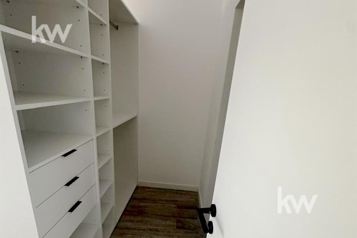 Foto de Departamento en alquiler de 3 ambientes con cochera - 90 m2, imagen 1