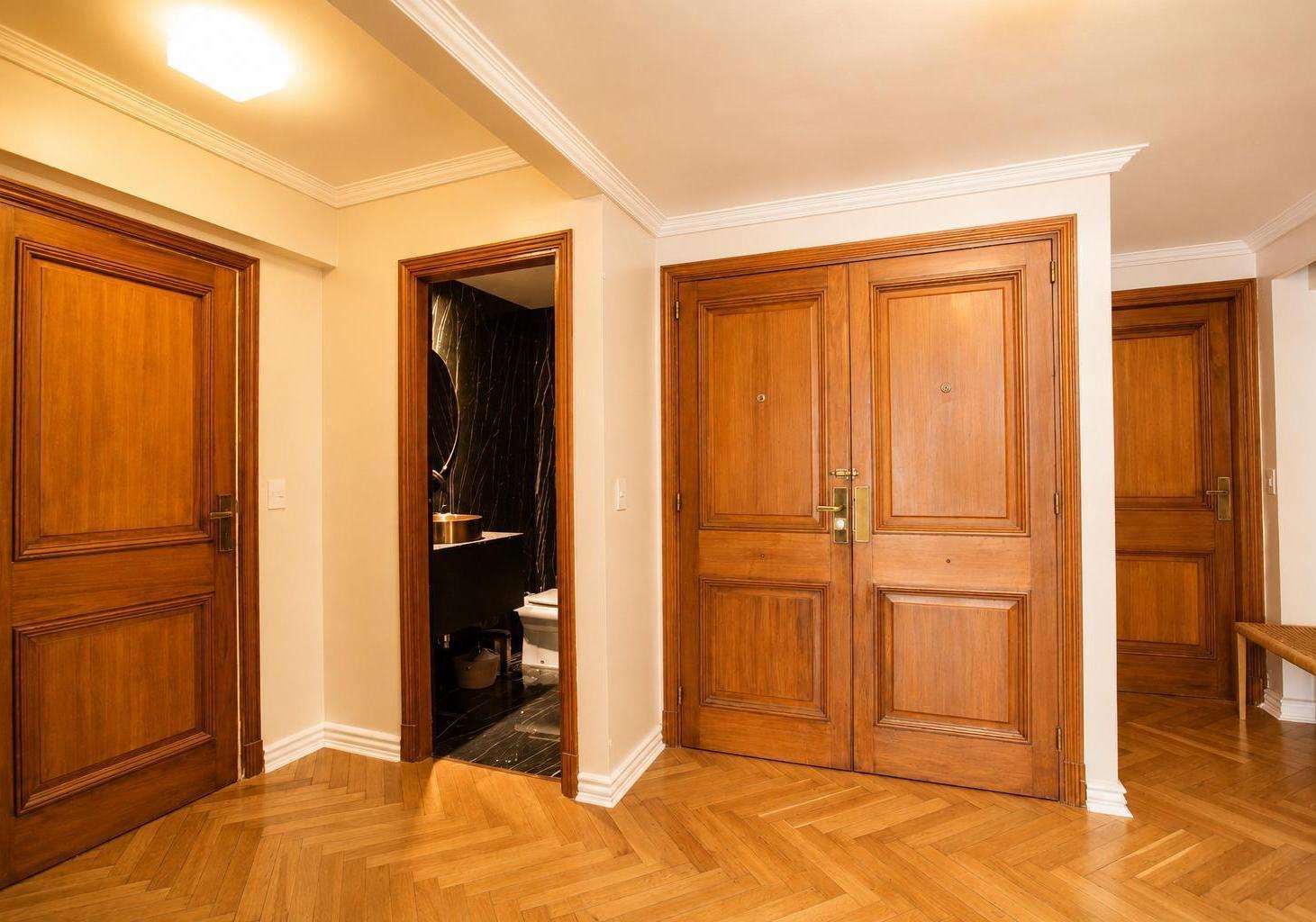 Foto de Departamento en venta, 5 ambientes, en Recoleta con cochera. Seguridad, imagen 3