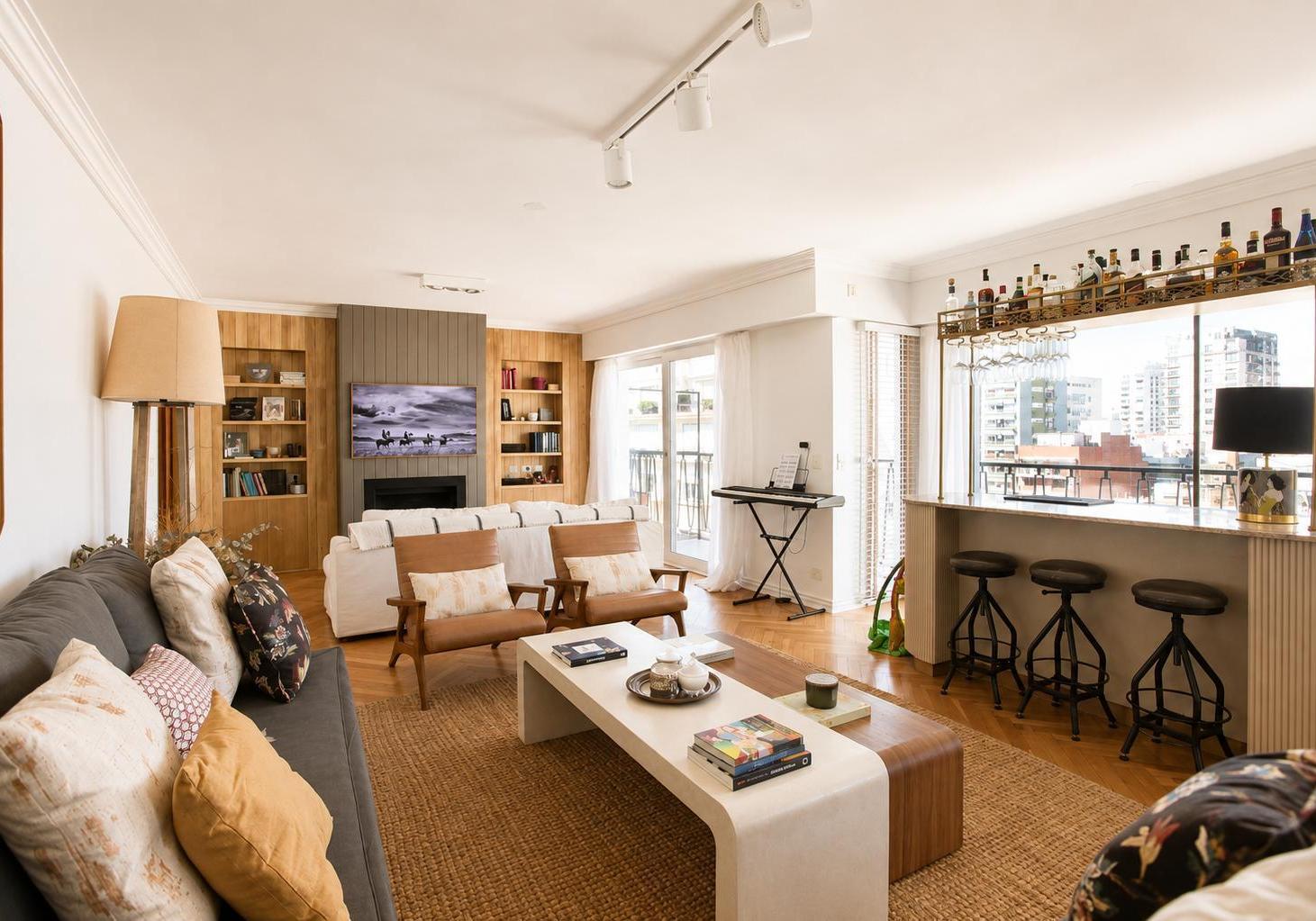 Foto de Departamento en venta, 5 ambientes, en Recoleta con cochera. Seguridad, imagen 2
