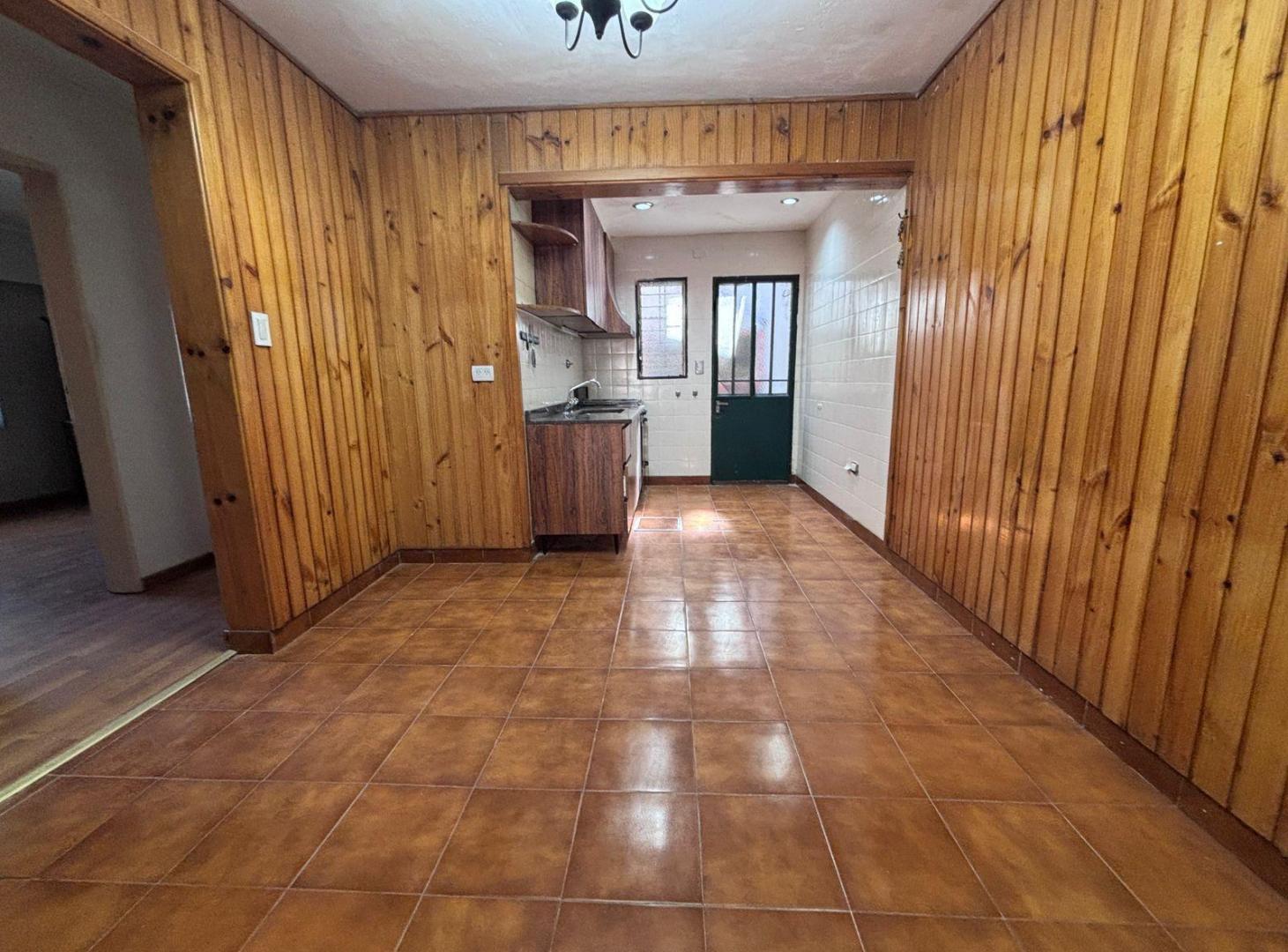 Foto de Casa en venta en Martinez - 3 ambientes con escritorio, imagen 2