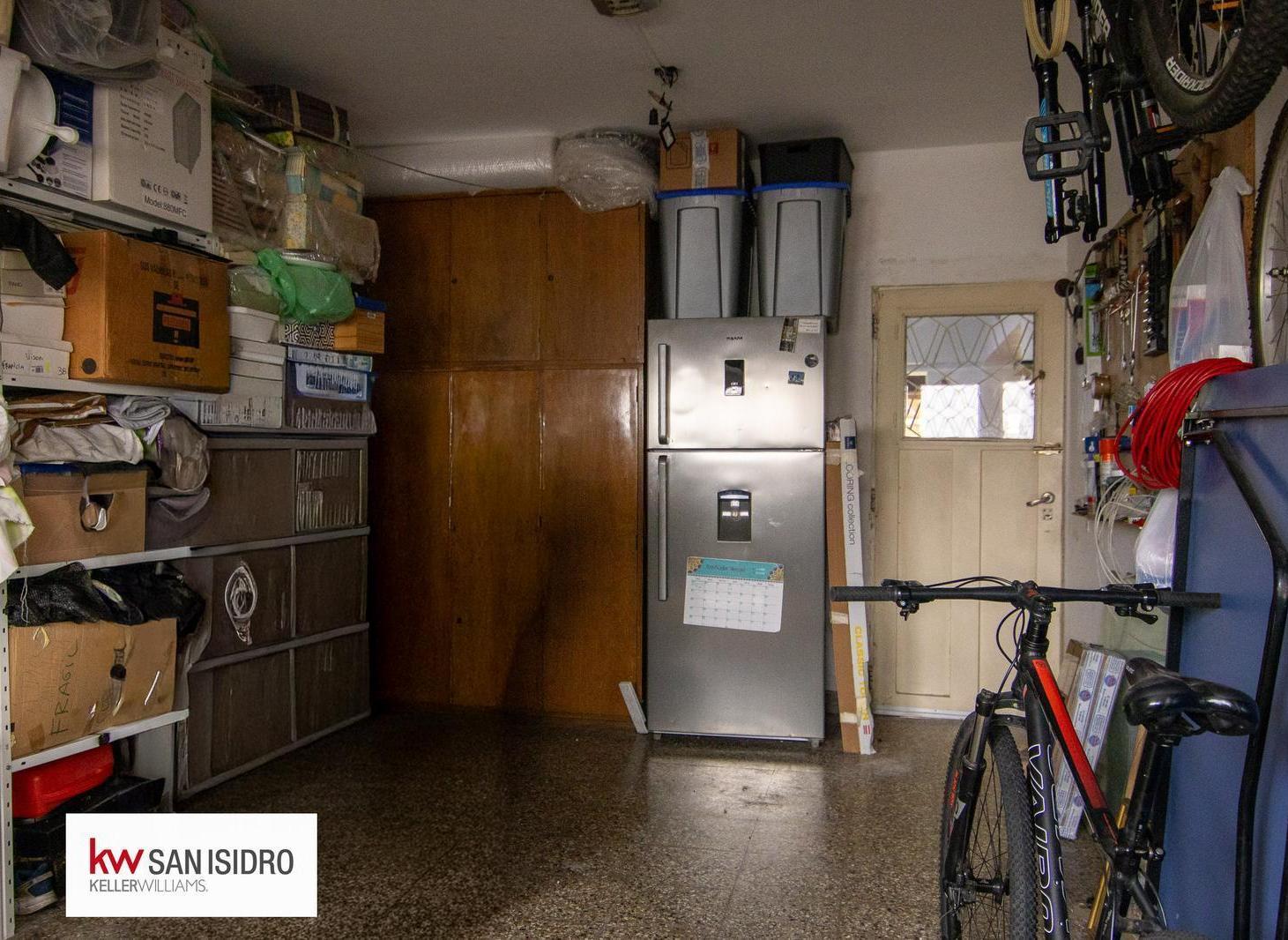 Foto de VENTA CASA EN OLIVOS EN 2 PLANTAS CON 4 DORM. , DEPENDENCIA, JARDÍN, imagen 5