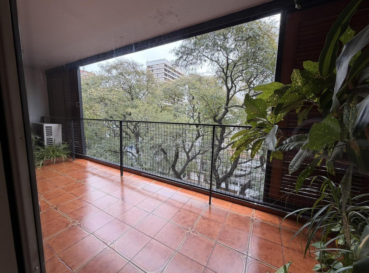 Foto de SEMIPISO EN VENTA - CON PILETA EN LACROZE Y VILLANUEVA, imagen 1
