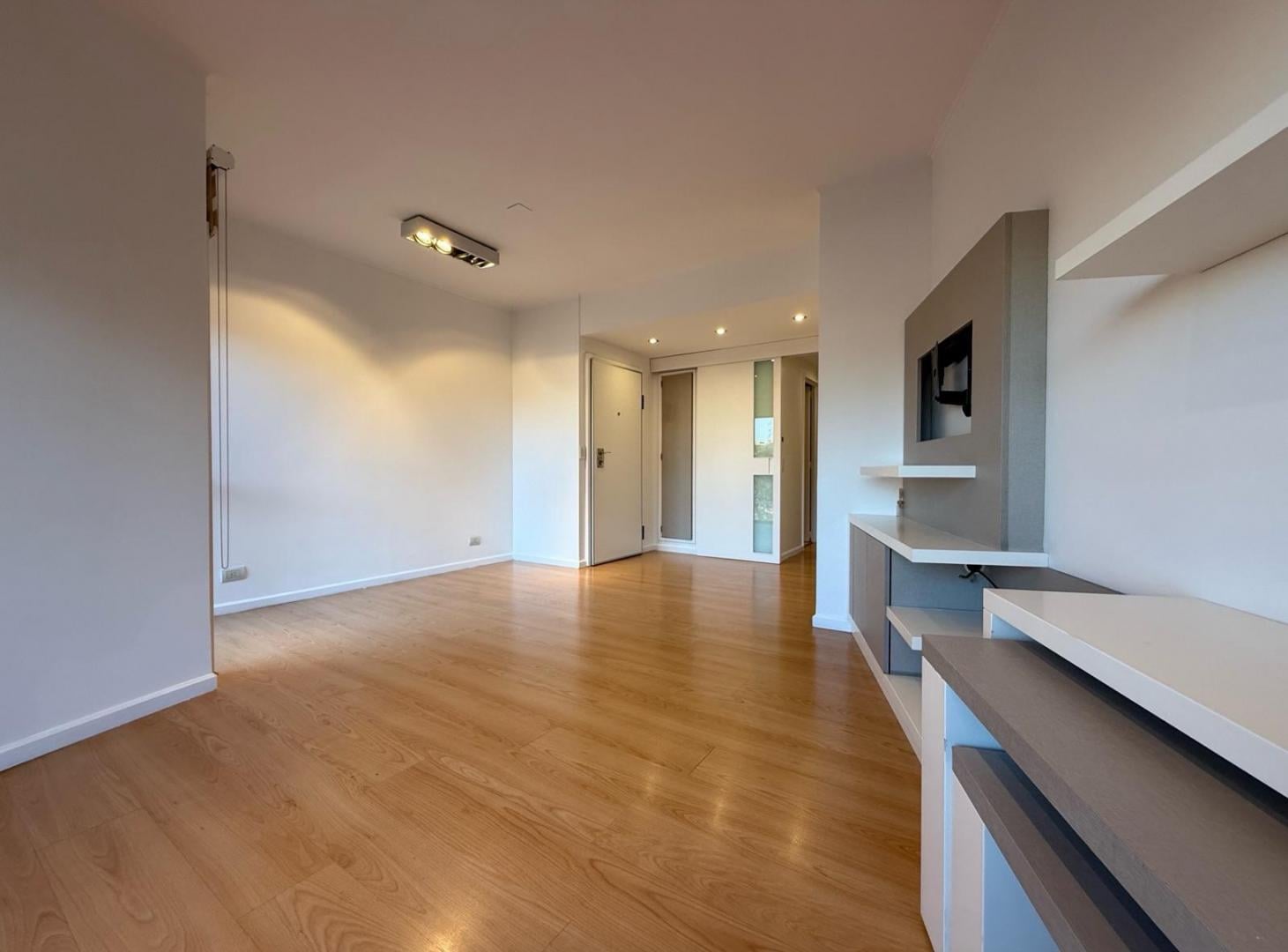 Foto de Departamento en alquiler en torre en Nuñez, amenities y cochera, imagen 3